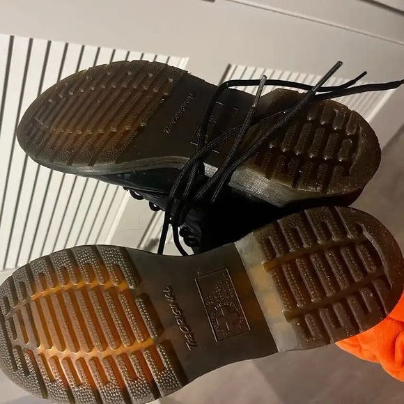 Doc marten boots - Picture 4 of 6